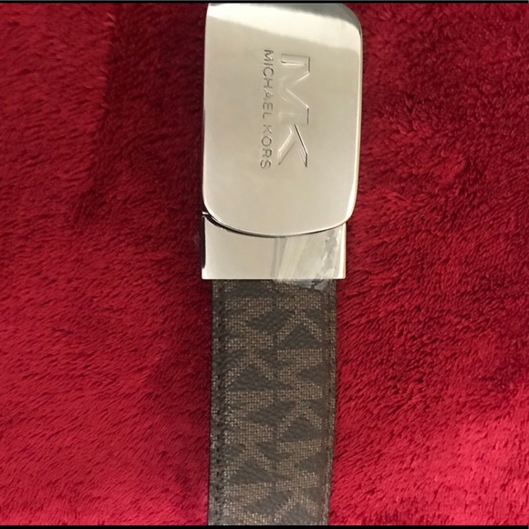 Michael Kors Belt - Picture 3 of 5
